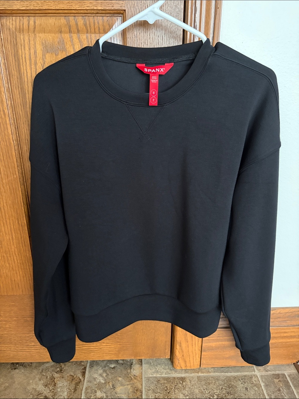 SPANX Black Crewneck Pullover Sweatshirt